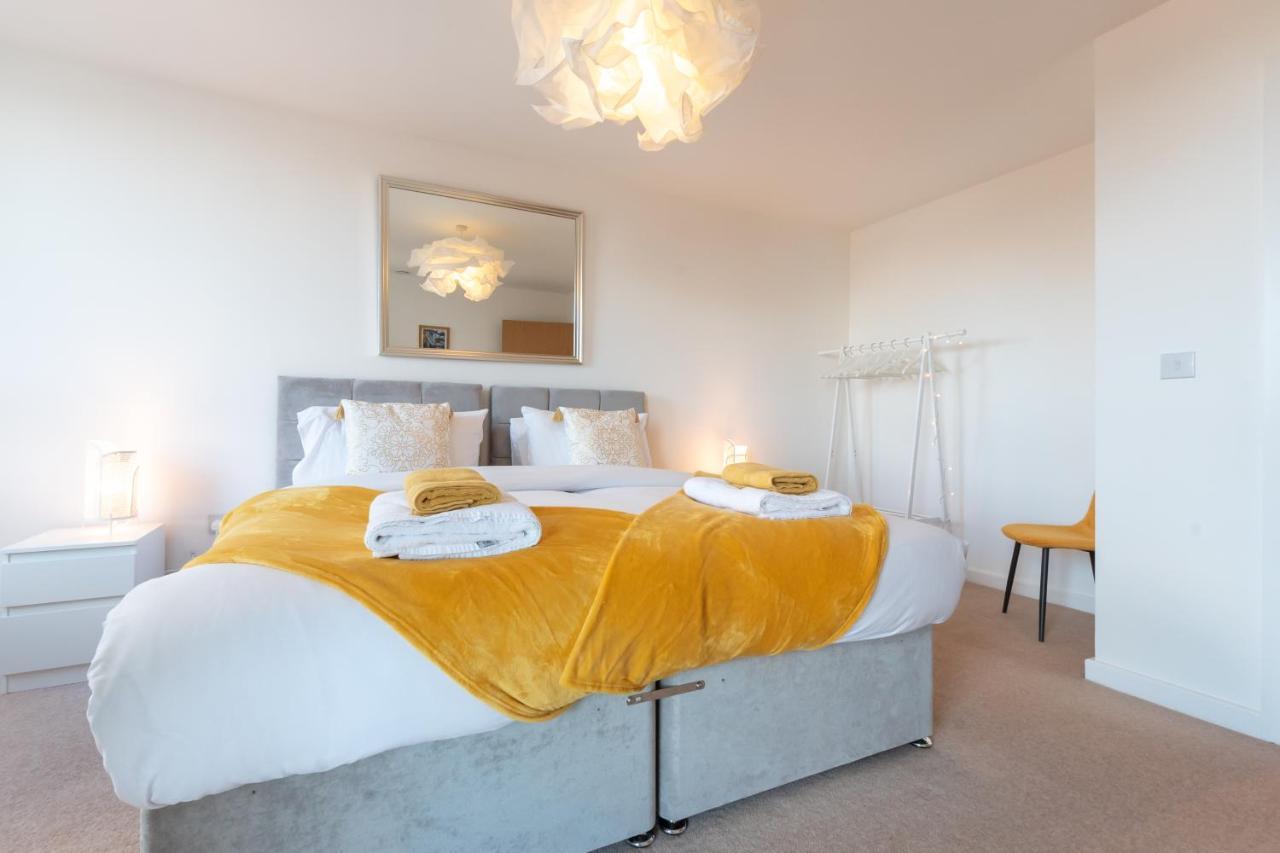 Amber Apartment Oasis - Your Gateway To Southampton'S Vibrant Heart, Port, Shopping Екстер'єр фото